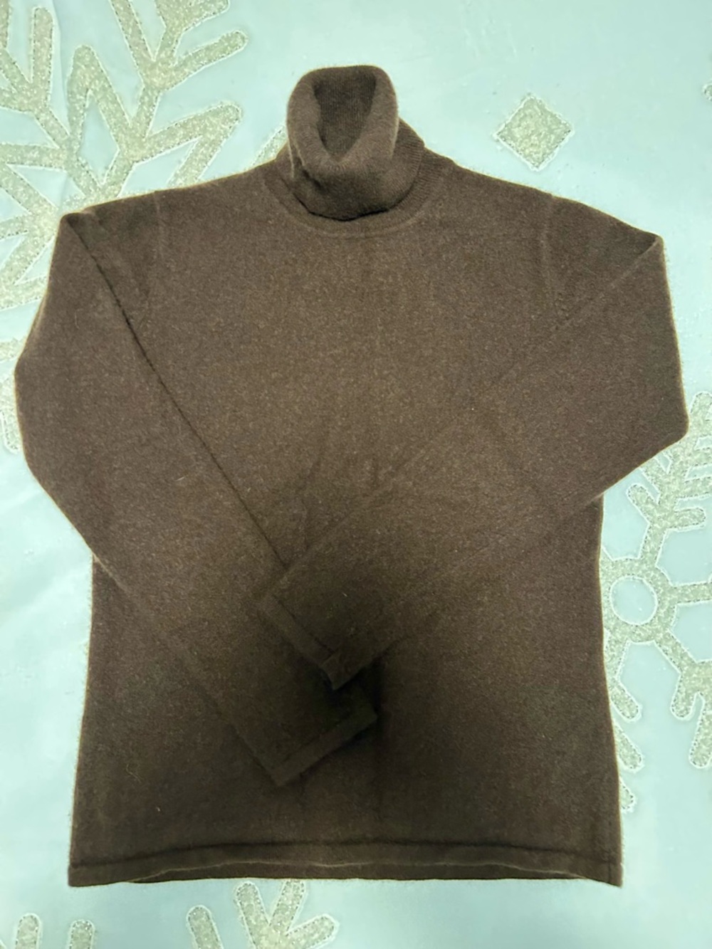 Kirkland Signature Brown 100 percent cashmere sweater size M